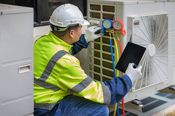 Professional Hvac Maintenance technician working in Mineola, NY